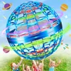 Jogos de novidade Flying Orb Ball 2022 Brinquedo atualizado 360 ° Rotating Boomerang Hover Magic Led Light Spinner com truques infinitos brinquedos para 6 7 Amqop