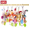 Castelos mobiles qwz desenho animado brinquedos de bebê 012 meses para carrinho de cama móvel pendurado penduramento de pelúcia para meninos presentes de meninas 230427