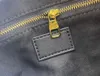 대칭 트렁크 박스 가방 몸집이 작은 맥아 가방 정품 가죽 소프트 미니 버킷 숄더 가방 도시 주 파우치 여성 패션 새로운 크로스 바디 핸드백 일련 번호