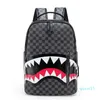 Sırt çantası seyahat çantası moda kafes sırt çantası öğrenci okul çantası büyük kapasiteli köpekbalığı çantası sokak trend adam