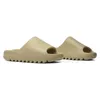 Slipare för män Kvinnor Designer Slides Bone Desert Sand Onyx Azure Slipper Mens Womens Yeeziness Slide Outdoor Shoes