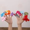 Plush Dolls 121065pcs kreskówkowy palcem Puppet Hand Baby Children Story Toddler Early Educational Koothing Toy 230427
