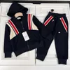 meisjes jongens trainingspak kinderen merkkleding herfst peuter jas set mode babyjassen en casual broeken winter kinderkleding BO