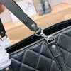 Marca francesa de lujo para mujer, bolso de viaje de diseñador, bolso cruzado de calidad 8A para mujer, bolso de compras de alta calidad con doble letra de París, bolso de hombro de cuero para mujer