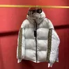 Herrdesigner ner jackor vinter senaste bomullskvinnor jackor parka rockar mode utomhus c ouples svartvita förtjockande varma rockar toppar