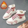 Scarpe eleganti Little White da donna High Top 2023 inverno peluche cotone versione coreana scarpa da tavolo sportiva casual alla moda versatile