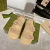 Designer Sandália Mulheres de sandálias grossas plataformas deslizantes de sandálias Sandales Hook Loop Sandles Sapatos Classic Brand Beach Casual Mulher Beach Velcro Sandels 10a com caixa