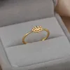 Bandringar vintage ihåliga snidning lotus ring för kvinnor rostfritt stål ringar modefamilj utsökta smycken dropshipping grossist AA230426