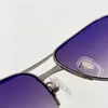 Ny modedesignpilot solglasögon 8200859 Metal Half Frame trätemplen Enkel och mångsidig stil utomhus UV400 -skyddsglasögon