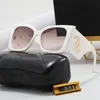 Ingrese al diseñador de lujo Gafas de sol rectangulares Caja de gafas de sol de playa enmarcadas retro de diseño de lujo unisex