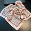 6 Color Luxury Brand Designer Silk Square Scarves Brand Scarf Original Edition Matchande nyhet Pashmina Flower Shawl Girl Love Gifts Fashion Design 53x53cm