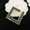 Designer FF Brooch for Women Pin Letter 18k Gold Brooch Vintage Designer Stamp Badge Brooch Women Gift Black Travel Party Accessories Fashion Brand