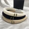 Сладкая роскошная бренда для волос дизайнеры буквы Hair Band Ladies Casual Head Bands Женские аксессуары