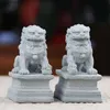Kunst- en ambachten standbeeld Foo Shui Feng Figurine Miniatuur Stone Dogs Sculptuur Decoratie Guardian Chinese welvaartdecor Paar Fu Mini Figurines Y23