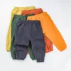 Trousers Celana panjang katun longgar untuk anak celana musim panas warna polos elastis semi laki laki dan perempuan 230426