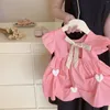 Vestidos de menina roupas meninas 2 a 8 anos chegada vestido de verão com costas abertas nó borboleta e decorações de coração