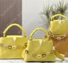 3 أحجام مصممة مصممة أكياس الكتف كابوسين BB Totes Crossbody Bag Top Handle Luxury Leather Handbags Woman Colorful Preses Porks Handbag