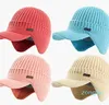 Berets Winter Gestrickte Gehörschutz Baseball Caps Für Männer Warme Dicke Hüte Mit Breiter Krempe Outdoor Winddicht Radfahren Ski