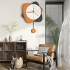 Relógios de parede Personalidade nórdica Criativo Pendulum Relógio Sala de estar Decoração de geometria Design de moda silenciosa decoração moderna