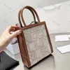 Дизайнерская мини-сумка женская холщовая лоскутная кожаная сумка Кошелек Cabas Сумки через плечо Письмо Triomphe Printing Shoud Bag Ремень с ремнем