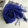 Foulards 55 * 180cm Mode Doux Solide Femmes 100% Lin Lin Gland Écharpe Été Voyage Crème Solaire Long Châle Élégant Hijab Femmes Foulard 231127