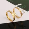 Pierścionki ślubne ze stali nierdzewnej Złoty kolor luksusowy zestaw pierścionek ślubnych mody biżuteria obietnica kamienna zaręczyny dla kobiet 231124