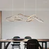 Lampade a sospensione Luci moderne a cerchio irregolare Lampada a sospensione a personalità lustre per sala da pranzo Cucina El Apparecchio per decorazioni per interni