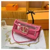 7A Designer Handbag Bags2023 Nuovo moda avanzata semplice e trasparente catena di spalle a trampolino ascellata x3ryy