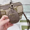 Sac à bandoulière pour femmes Designer Boston Sacs Oreiller Pack Big Gletter Mode Sac à main Marque de luxe Fourre-tout Sacs à main avec matériel plaqué 2304272BF