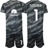 Club Team 23 24 Inter Goleiro Milan 1 Yann Sommer Jersey Conjunto de futebol Homem Crianças Manga Longa Samir Handanovic 12 Julio Cesar Walter Zenga 24 ONANA Camisa de Futebol Kits