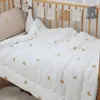 Couvertures emmailloter hiver épais mousseline de coton brodé ours tigre bébé couette né thermique couette infantile berceau couverture avec remplissage 230426