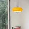 Hängslampor retro bauhaus orange vit ljuskronor metall glas fixrure kök ö säng hem dekor lampa nordisk tak hängande