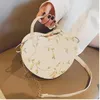 Borse a tracolla Borsa trasparente cuore pesca da donna 2023Lace Moda coreana creativa Crossbody Piccole borse in pelle da donna Borsa in gelatina