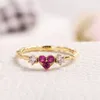 Pierścienie zespołowe proste serce pierścionek kobiety nr enestone urocze palce pierścionki weselne prezent urodzinowy dla dziewczyny cyrkon kamienna biżuteria AA230426