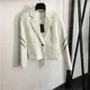 Kadın Tasarımcı Ceket Kadınları Moda Moda Sonbahar Beyaz Blazer İşlemeli Mektup İnce Fit Uzun Kollular Ceketler Kadın Ceket