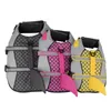 set Giubbotto di salvataggio per cani da compagnia Striscia riflettente Gilet Abbigliamento Giubbotto di salvataggio Collare Imbracatura Pet Nuoto Costumi da bagno estivi Squame Forma di squalo