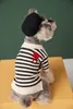 Maglioni Vestiti per cani Autunno Inverno Teddy Schnauzer Maglione per animali carino Cardigan a righe per cani di piccola taglia Abbigliamento per gatti Cappotto per cuccioli Felpe con cappuccio per cani