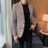 Мужские костюмы Осенний однобортный мужской пиджак в клетку Деловая повседневная одежда с длинным рукавом Slim Fit Офисный мужской пиджак Пальто Верхняя одежда в британском стиле