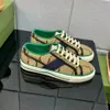 Luksusowe designerskie trampki Tennis 1977 Sneakers Mężczyźni kobiety płócienne buty lniane butowe buty klasyczne mokasyny espadrilles gumowe podeszwy vintage Trener 09