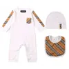 Kledingsets Nieuwe zomermode Britse stijl geboren babykleding Unisex katoenen plaid strepen Boy Girls rompers hoed slabbetjes set y220519