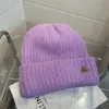 Designerski kapelusz ikona mody unisex zima zagęszczona ciepła dzianinowa kapelusz wysokiej jakości kapelusz w 14 dostępnych kolorach