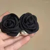 Boucles d'oreilles en Satin noir français, Rose tridimensionnelle pour femmes, Design rétro, fleurs exagérées, bijoux de fête en perles