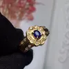 Anelli a grappolo Gioielleria raffinata Oro giallo 18 carati reale Anello maschile in pietra con zaffiro blu naturale da 0,35 ct con diamanti in pietra per uomo