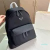 2023-Mochila de diseñador Unisex Mochilas negras de lujo Mochilas escolares Bolsa de estudiantes de nylon de gran tamaño Bolsas de hombro de viaje al aire libre Mochila para hombre Mujer