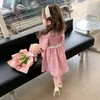 Robes de fille Vêtements pour enfants pour filles Robe d'été Princesse Mode Douce Couleur unie Col carré Rose Plaid Manches bouffantes Coréenne A-ligne Mignon