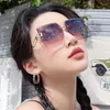 Sunglasses Fashion Style Women Metal Hollow Out Leg Rimless Cut Edge Women's Anti-reflective Female Sun Glass