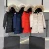 디자이너 여성 캐나다 거위 중간 길이 버전 복 포어 다운 여성 재킷 아래 파카 겨울 두꺼운 따뜻한 코트 바람 방향 스트리트 웨아 남성과 여성에게 적합합니다.