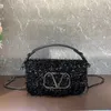 Brev valantinovv 3d mini handhållen väska designer klassisk handväska crossbody väskor crystal lady's chain dekoration axel mässing magnetisk spänne singel wo 3l5u