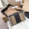 2023 Backle Designer Bags Women Women Cross Body Body Pounds Luxurys Luxurys Hands Handbag Baguter حقيبة يد الكتف على الكتف