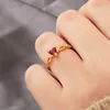 Bandringar Simple Heart Ring Women Rhinestone Cute Finger Rings Bröllopsengagemang födelsedagspresent till flickvän Zirkonsten smycken AA230426